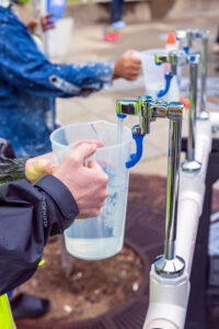 Water station bubbler