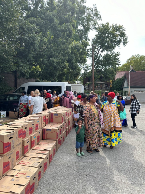 Kentucky Refugee Ministries food box day