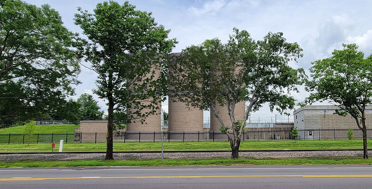 Crescent Hill silo redention
