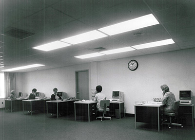 LW customer service 1982