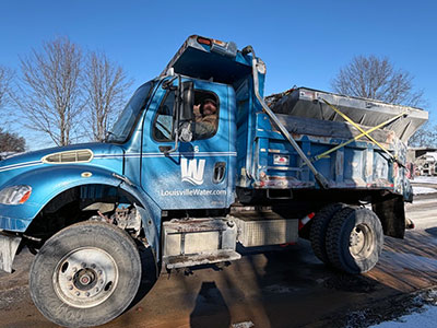 image - LW salt truck