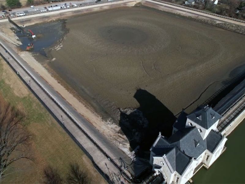 Reservoir Dirt removal