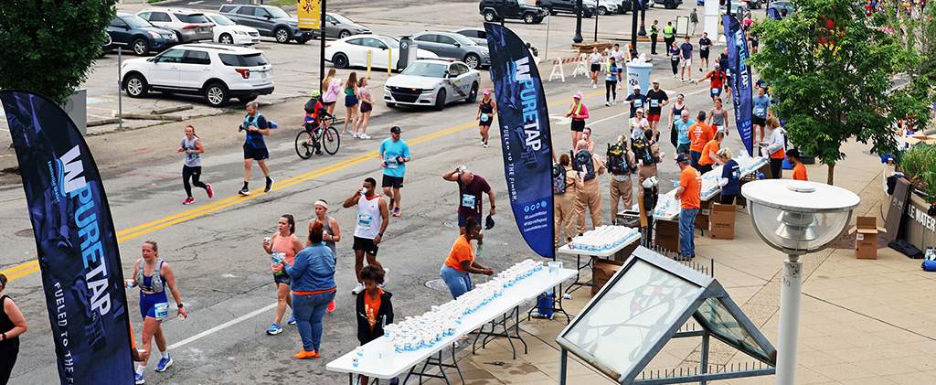 Derby 152 prep Mini-Marathon water stop