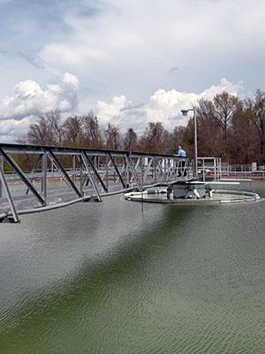 Brian Farmer monitoring basin